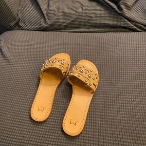 Never worn Marc Fisher sandals
